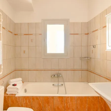 Hotell G&s Family Argostoli (Kefalonia)